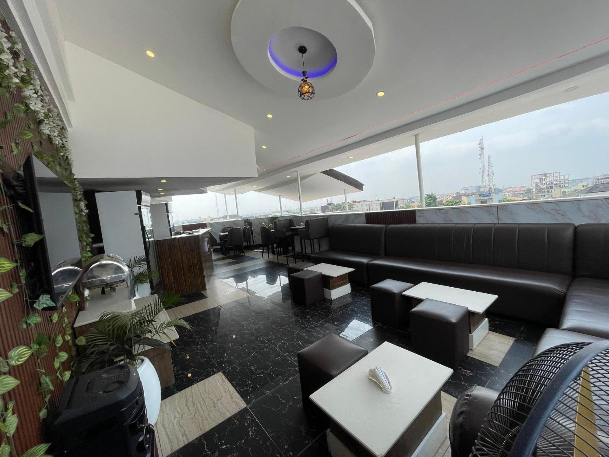 Presken Hotel at International Airport Road Ikeja Eksteriør billede
