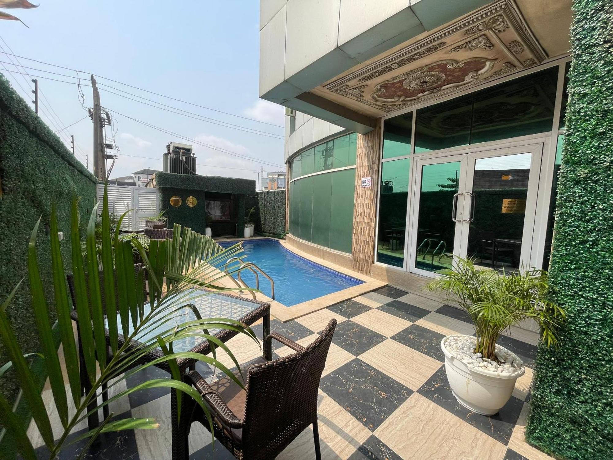 Presken Hotel at International Airport Road Ikeja Eksteriør billede