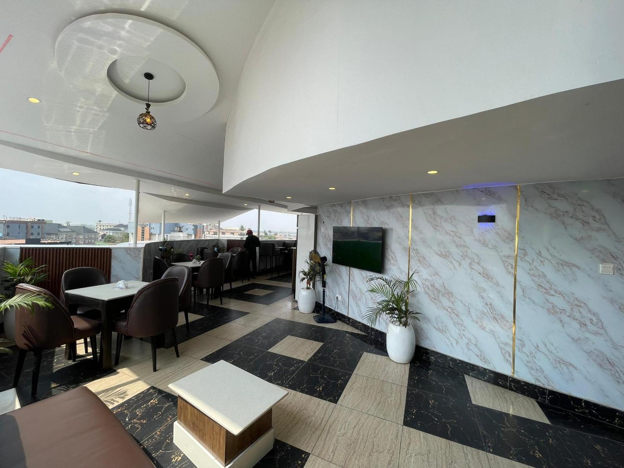 Presken Hotel at International Airport Road Ikeja Eksteriør billede